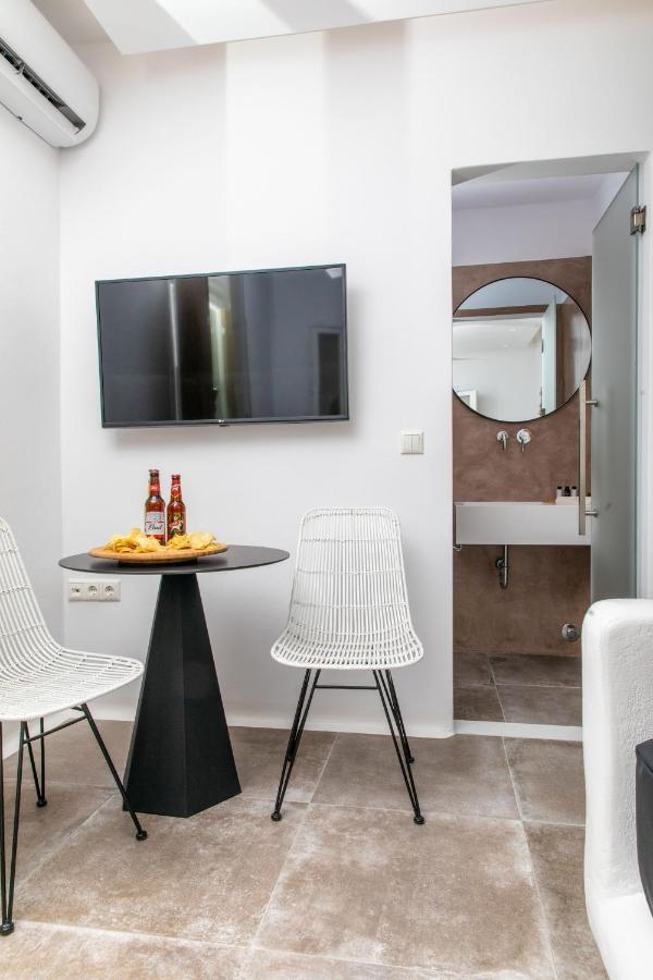 Ninemia Naxos Suites Agios Thaleleos Exterior photo